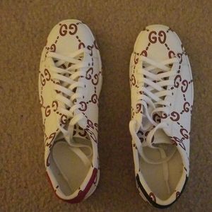 Women's Gucci Tennis Shoes Size 38